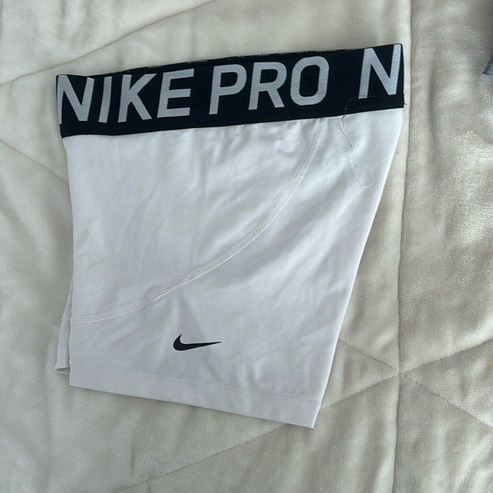 nike pro compression shorts